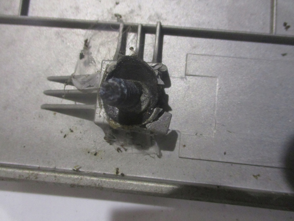 фото №12, Спойлер спойлер крышки багажника задняя третий свет стоп antara 92u c105