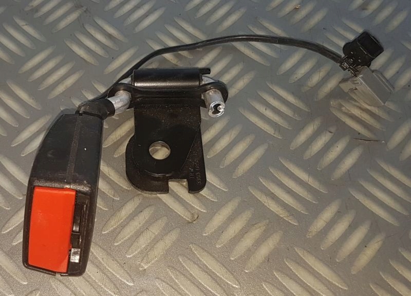 фото №1, Jaguar xj x351 клипса поперечина безопасности