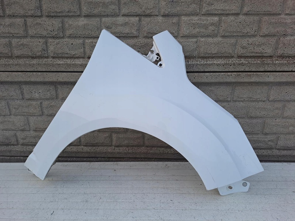 фото №1, Ford c-max mk2 2011-2019 крыло правый передний оригинал