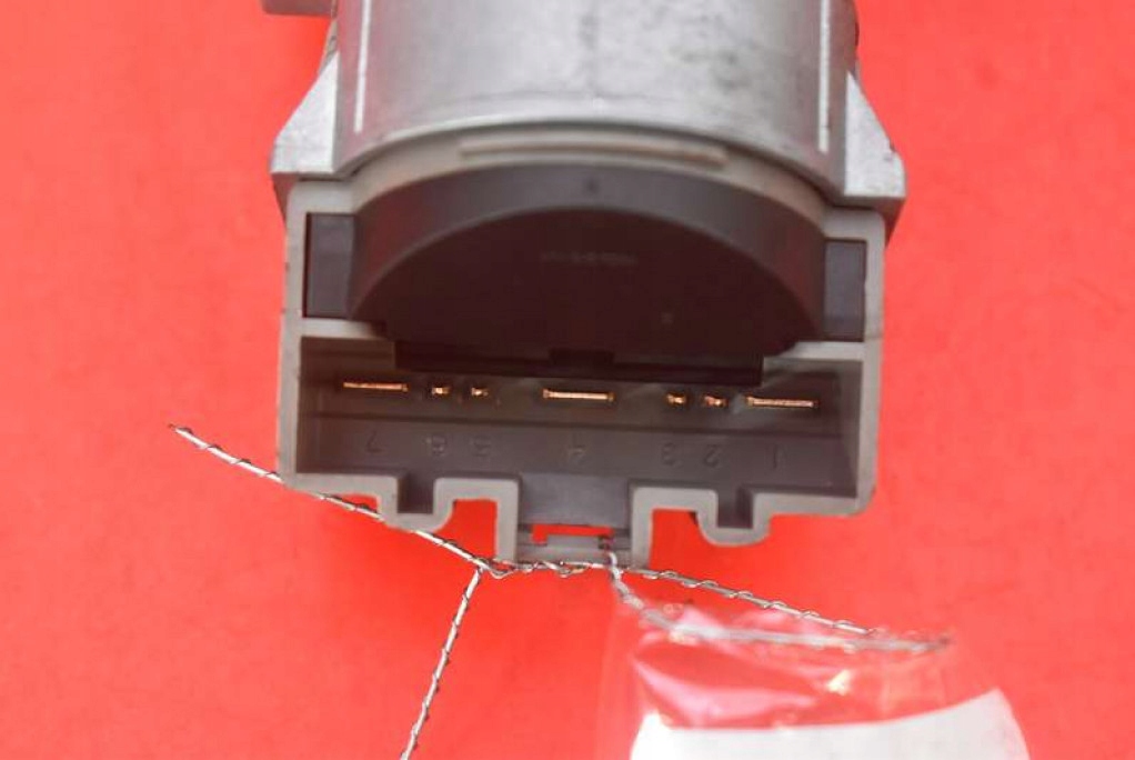 фото №7, Замок зажигания ключ 3m51-3f880-ad ford mondeo mk4 2.0 tdci 140 km 07-10