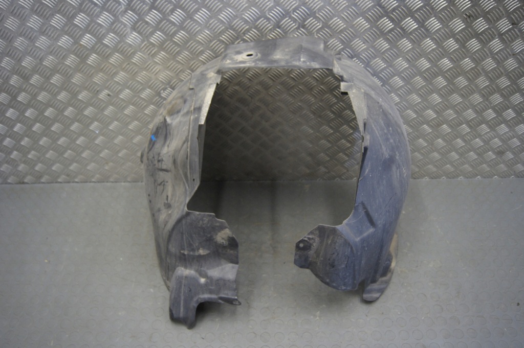 фото №1, A4b8 lift подкрылок правое передние