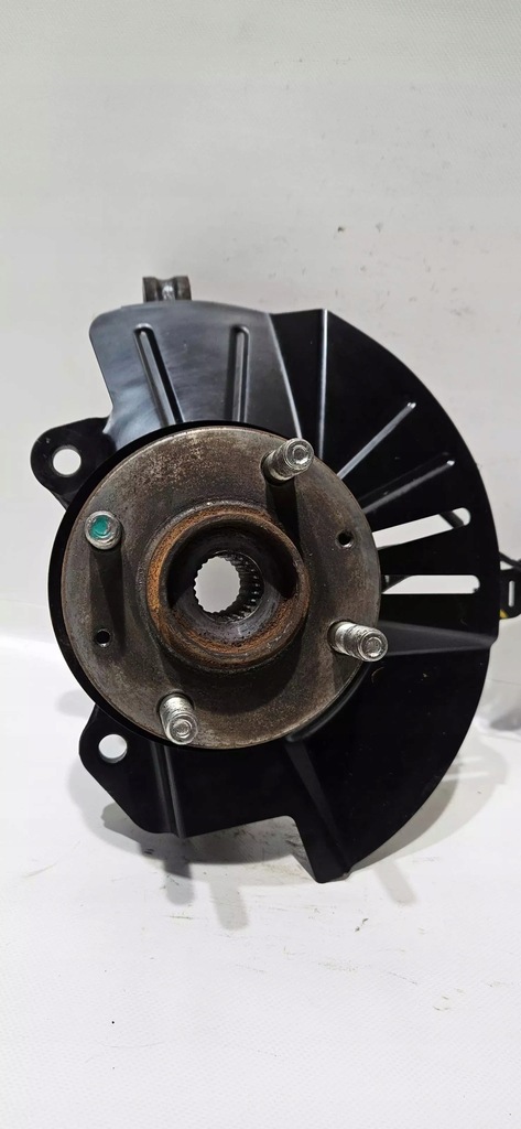 фото №1, Поворотный кулак ступица левый перед kia stonic 17- 1.0benz