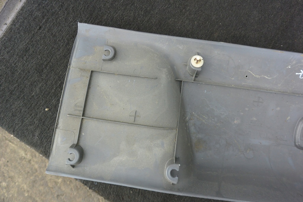 фото №9, Защита потолочный лампа toyota 4runner ii 90-95