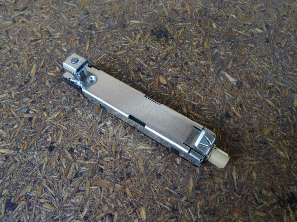 фото №11, Audi s3 a3 8v 8v4 5d sportback усилитель антенный 8v4035225b