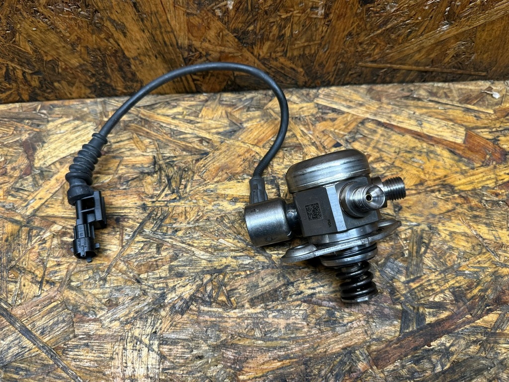 Купити Насос пального alfa romeo stelvio giulia 2.9 qv 670051499