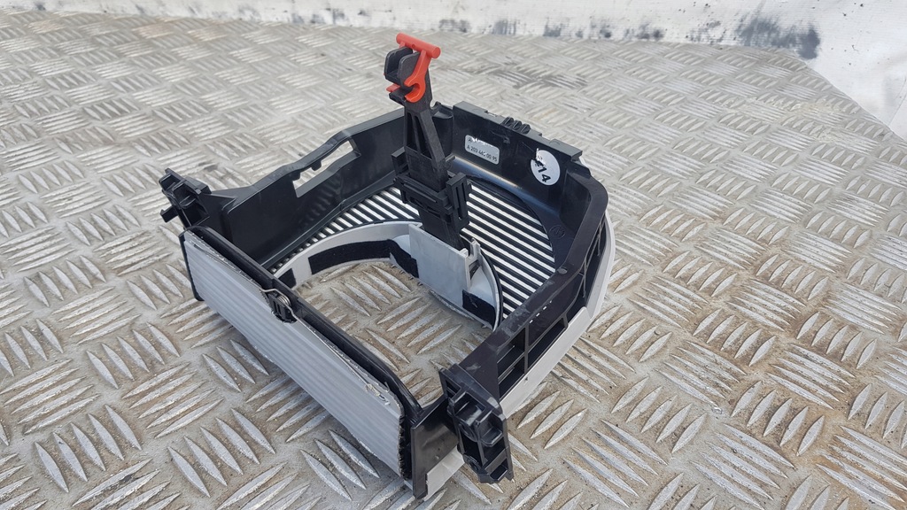 фото №10, Mercedes w203 захист регулювання керма