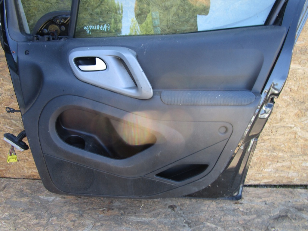 фото №8, Дверь перед правое citroen berlingo 08-