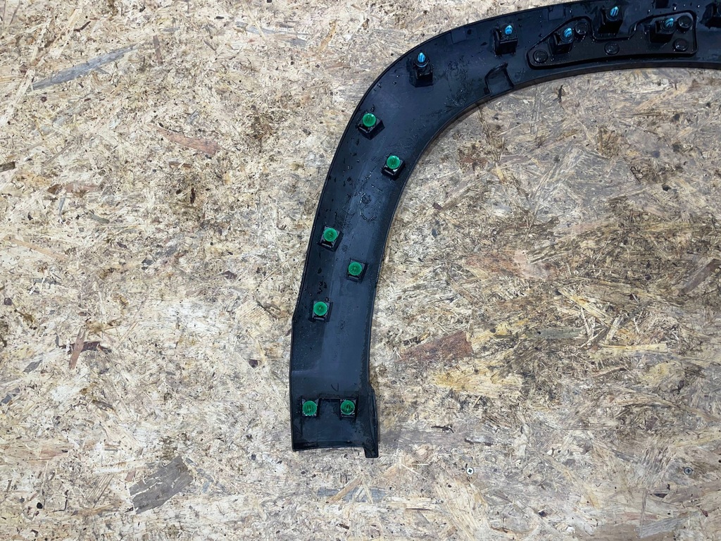 фото №11, Mazda mx30 mx-30 20- молдинг накладка na крыло правый перед передняя