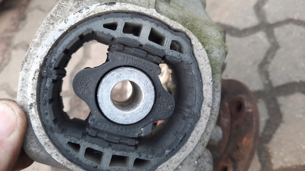 фото №7, Ступица поворотный кулак правый задняя задняя 31658320 volvo v90 xc90 ii xc60 ii