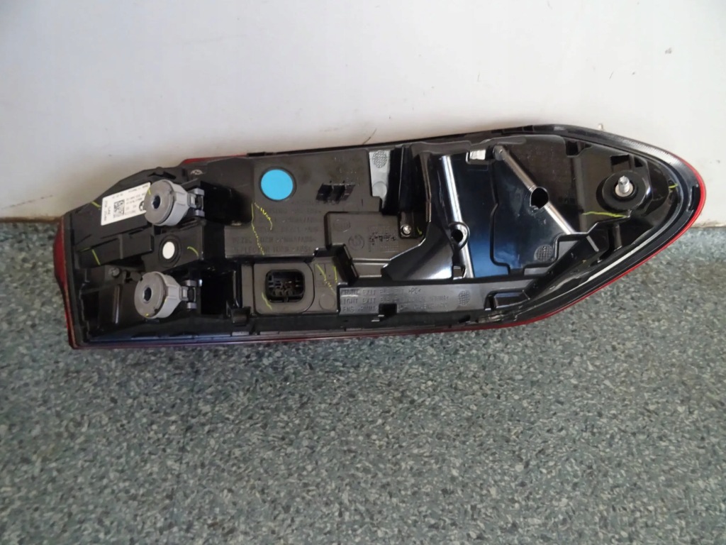 фото №9, Bmw x6 g06 lci lift лампа лампы задние комплект usa