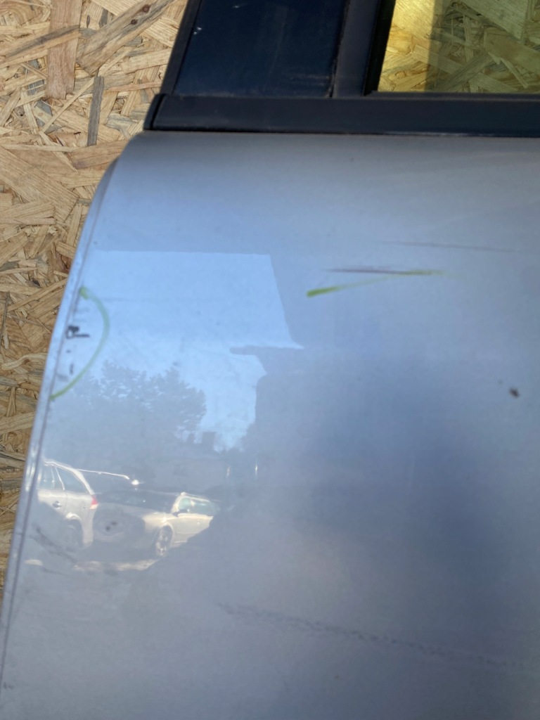 Дверь левое  задняя mercedes ml w163 серебристый Недорого