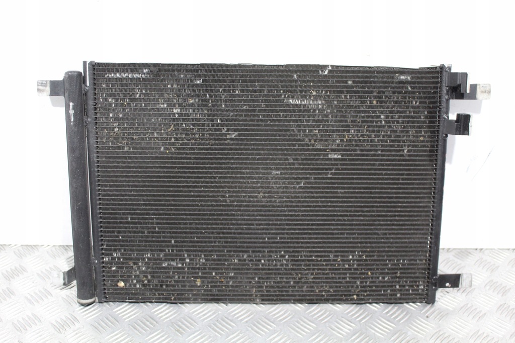 фото №1, Радіатор кондиціонера audi q2 81a