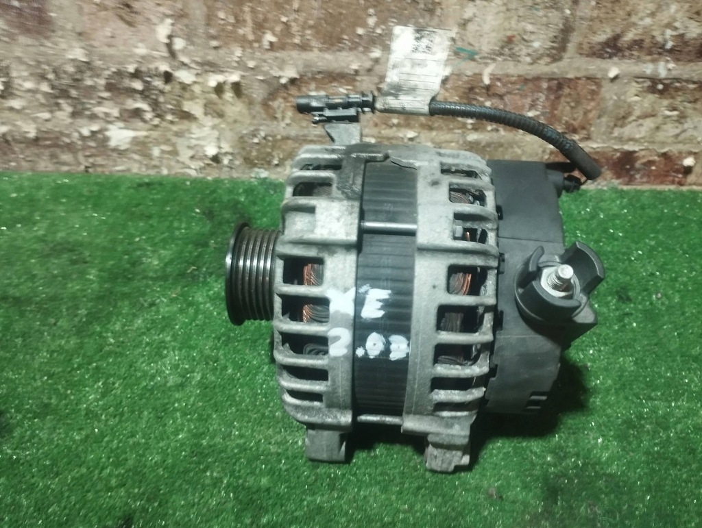 Купити Генератор gx73-10300-cd 180a jaguar xe x760 2.0d 2016 рік