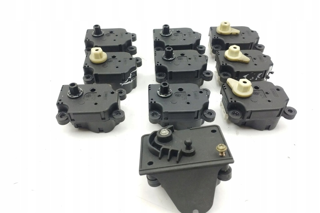 фото №9, Клапани керуючий обігрівачі mercedes-benz s w220 38236ha 3.2l дизель