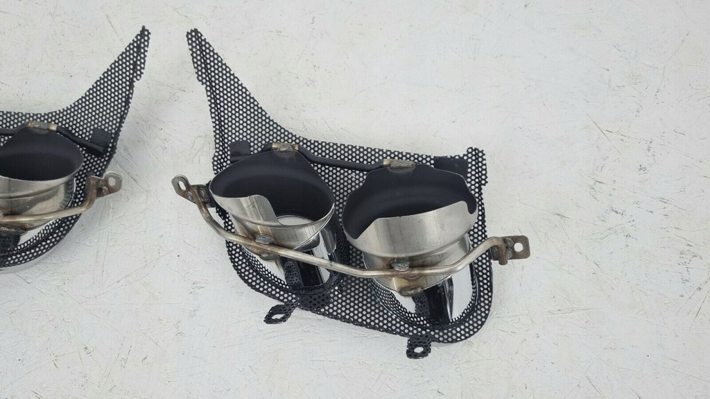 фото №10, Maserati levante наконечник глушника ліва права 670104468 670104469