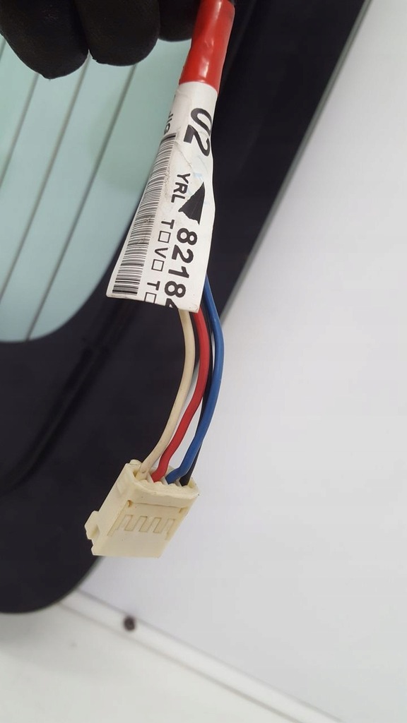 фото №7, Стекло крышки багажника citroen c1 1,0