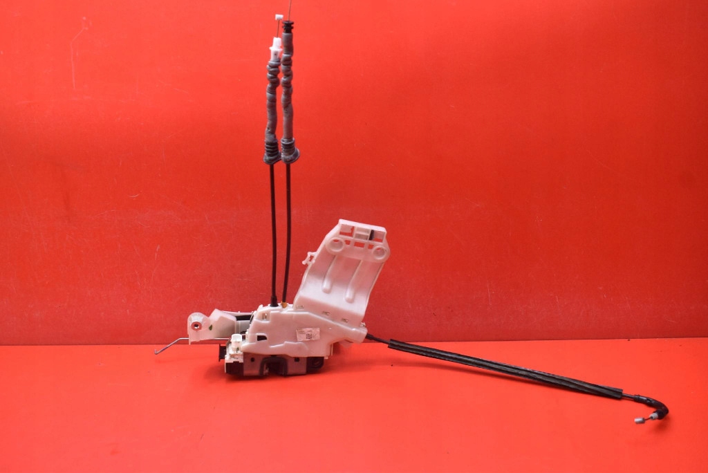 фото №1, Замок дверь левый перед передний eu 52028383 jeep renegade 1 i 5d suv 15-20