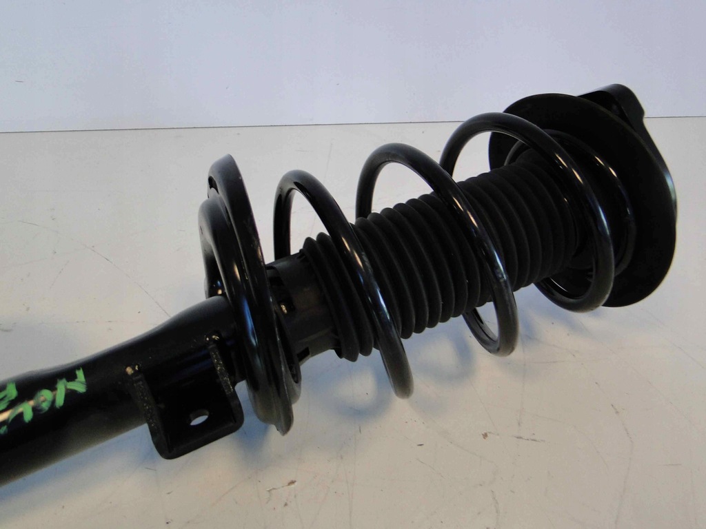 фото №11, Mercedes c w204 204 поворотный кулак левая рычаги амортизатор