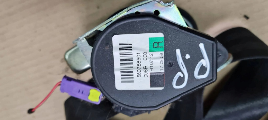 Купити A6 c6 рестайлінг  ремінь безпеки правий перед 4f0857706a