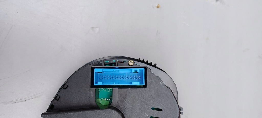 фото №5, Счетчик приборы vw golf iv 1j0919881b europa