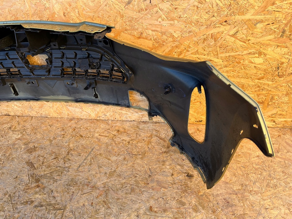 фото №11, Toyota yaris iv 4 cross 20- бампер передний перед