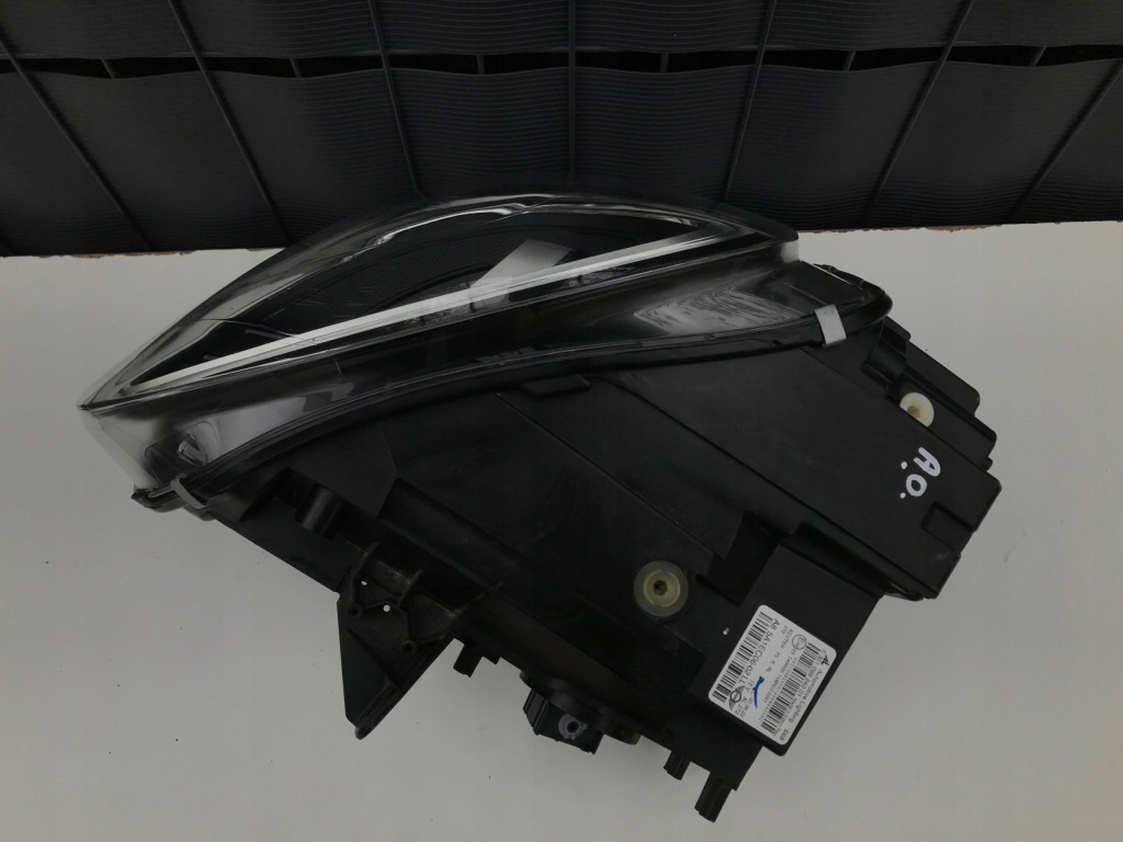Mini countryman 2 f60 правый  фара перед full led черный рестайлинг  2021- с Разборки