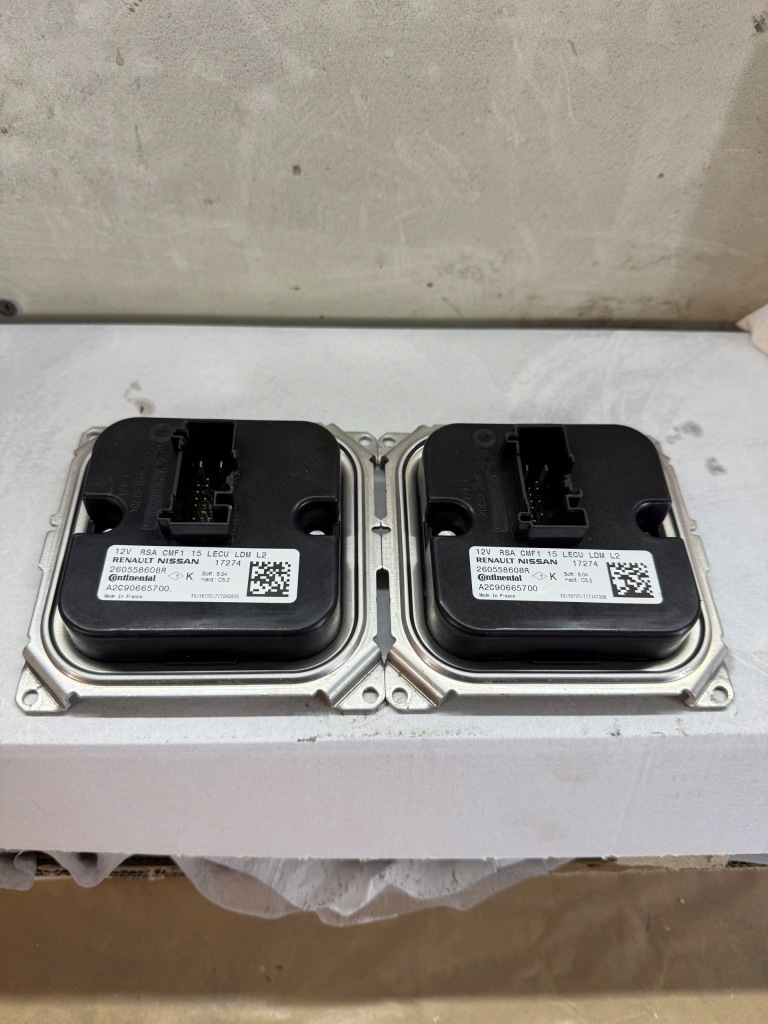 Купити Модуль лампа led renault captur 2017 рестайлінг  260558608r