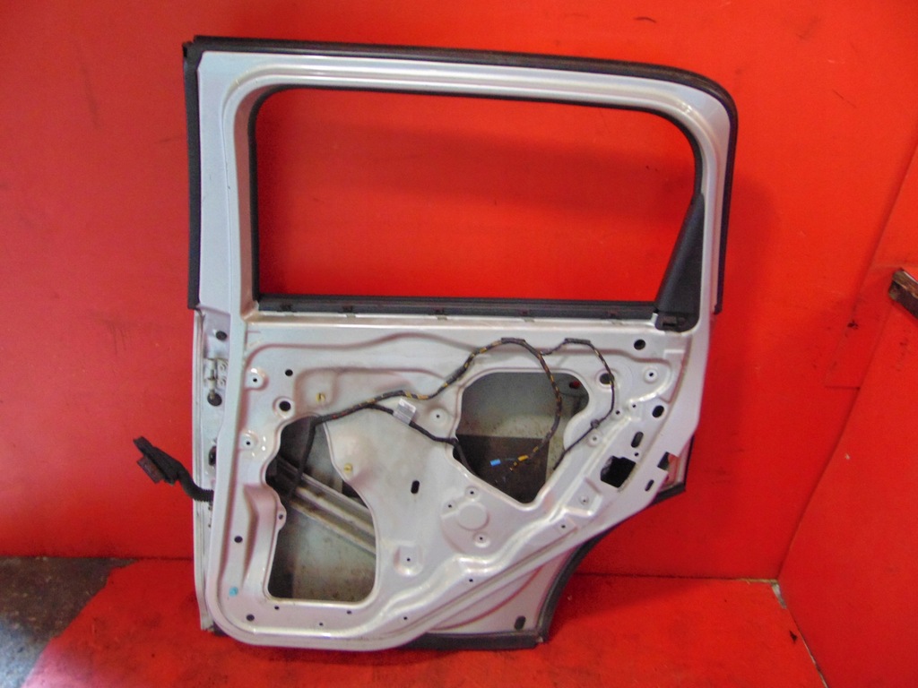 фото №8, Mini countryman r60 дверь правое задняя задние b12