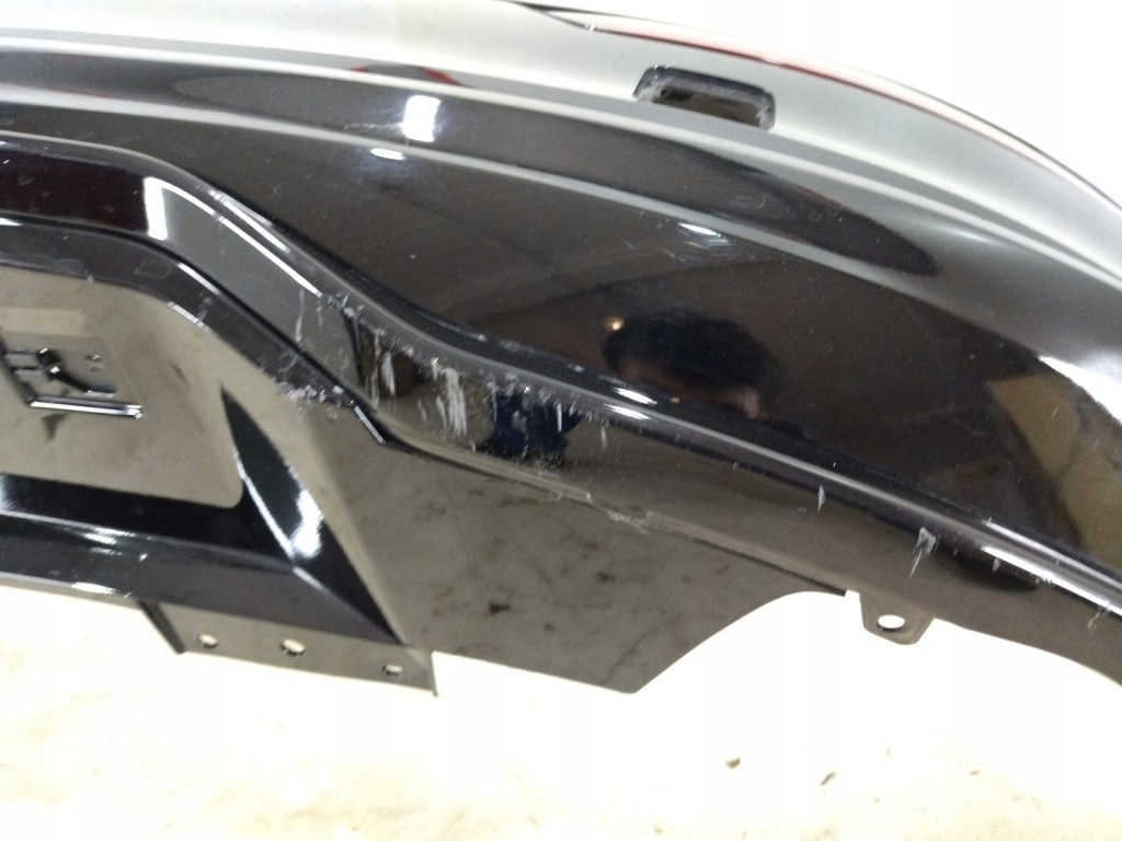 фото №12, Бампер задний задняя 4pdc pod радар pod hak hand free 019 black volvo s60 iii