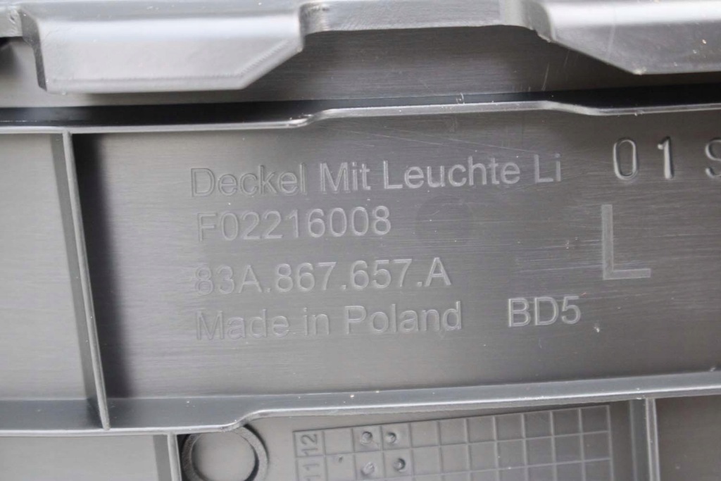 фото №8, Audi q3 f3 обшивка крышки багажника 83a867606 83a867979a 4pk чёрный обивка