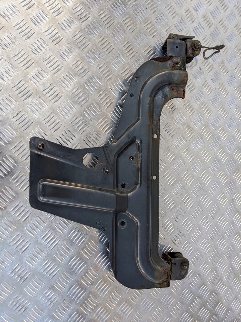 фото №3, Кронштейн защита межосевой scania r