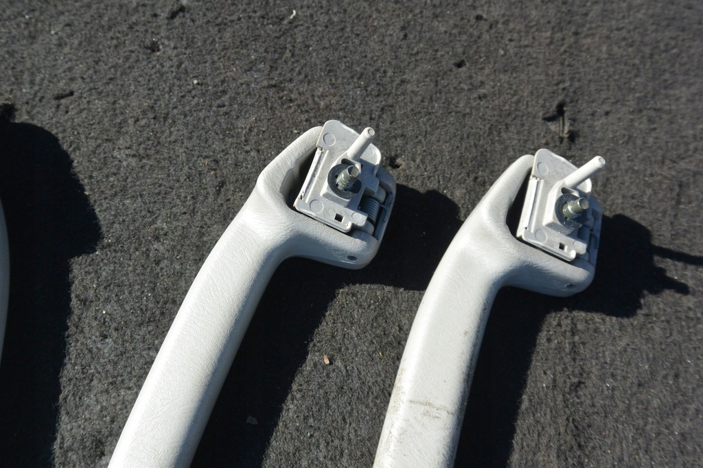 фото №7, Кронштейн потолочный kpl nissan maxima qx a33