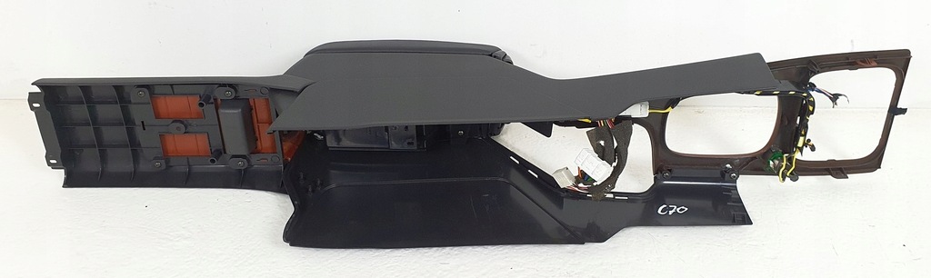 фото №10, Туннель средний подлокотник volvo c70 europa