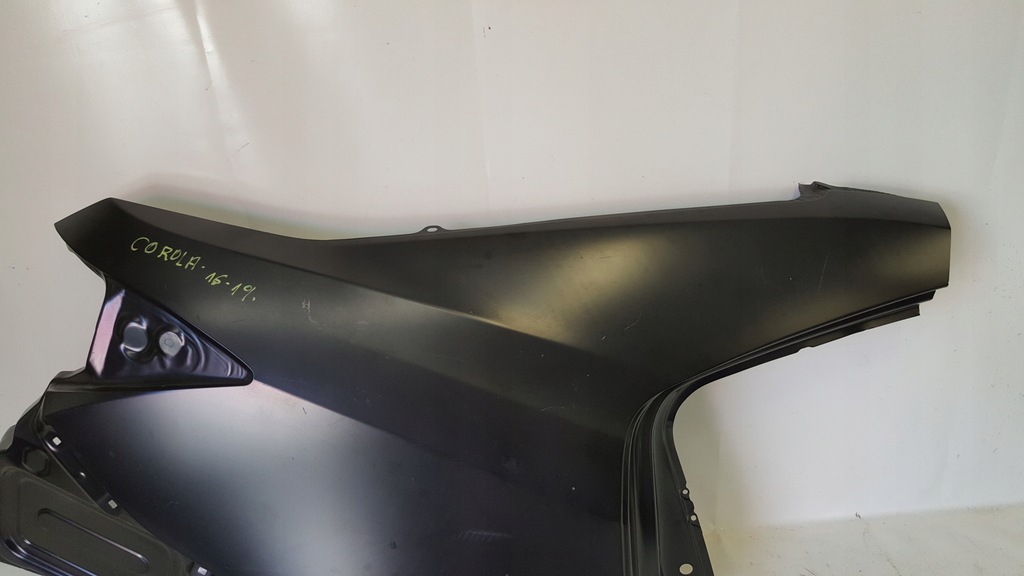фото №5, Toyota corolla e16 sedan крыло задняя правый 13-19r