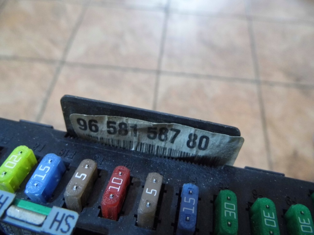 Citroen c4 1.6b 05' купе модуль коробка bsi 9658158780 в Україні