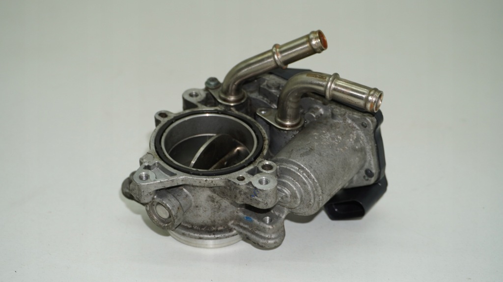 фото №7, Audi a3 8v 2.0 tdi дроссельная заслонка