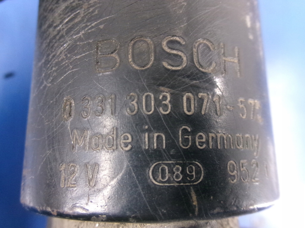 Vw passat b3 2.0 автоматична коробка передач стартер bosch 0331303071571 перевірений Недорого