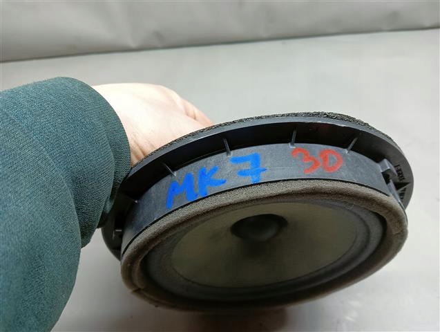 фото №4, Динамик задняя задний suzuki swift mk7