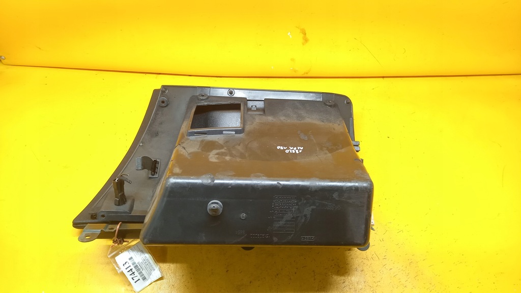 фото №9, Бардачок пассажира alfa romeo 156 fl 151909000