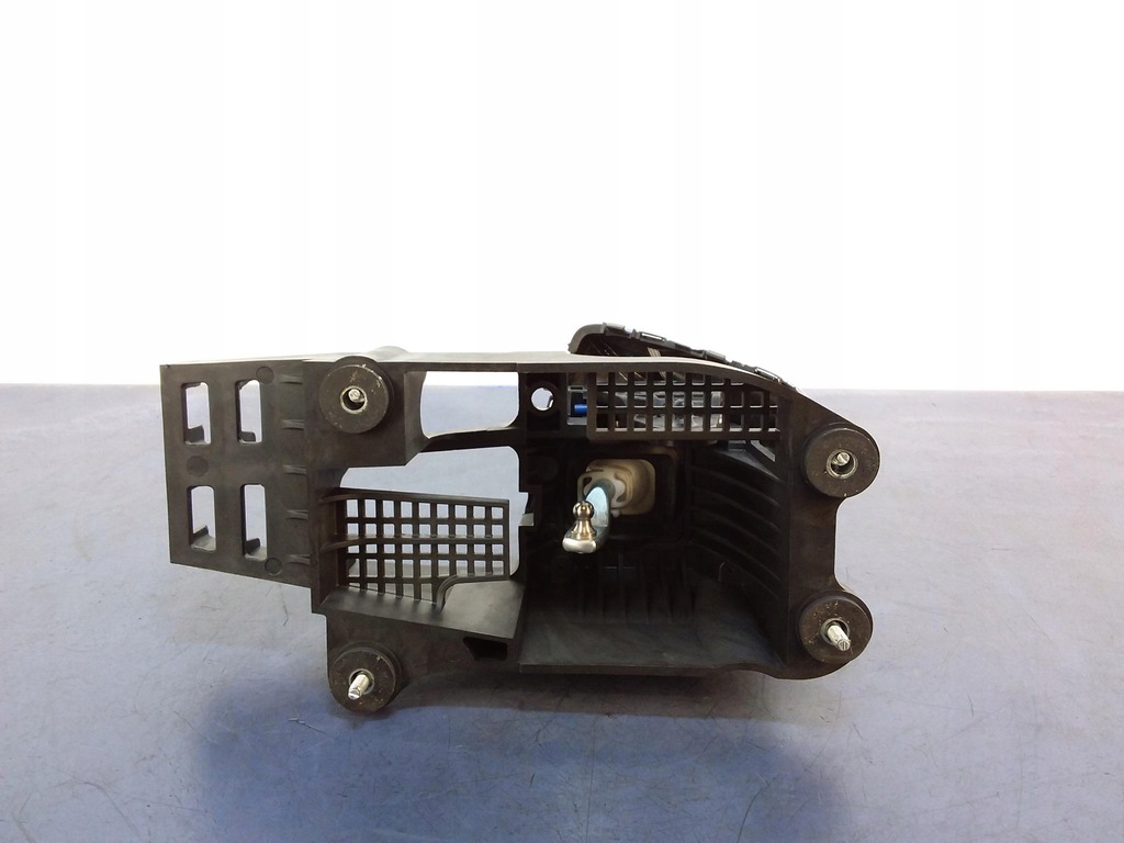 фото №9, Opel astra v k рычаг переключения передач домкрат