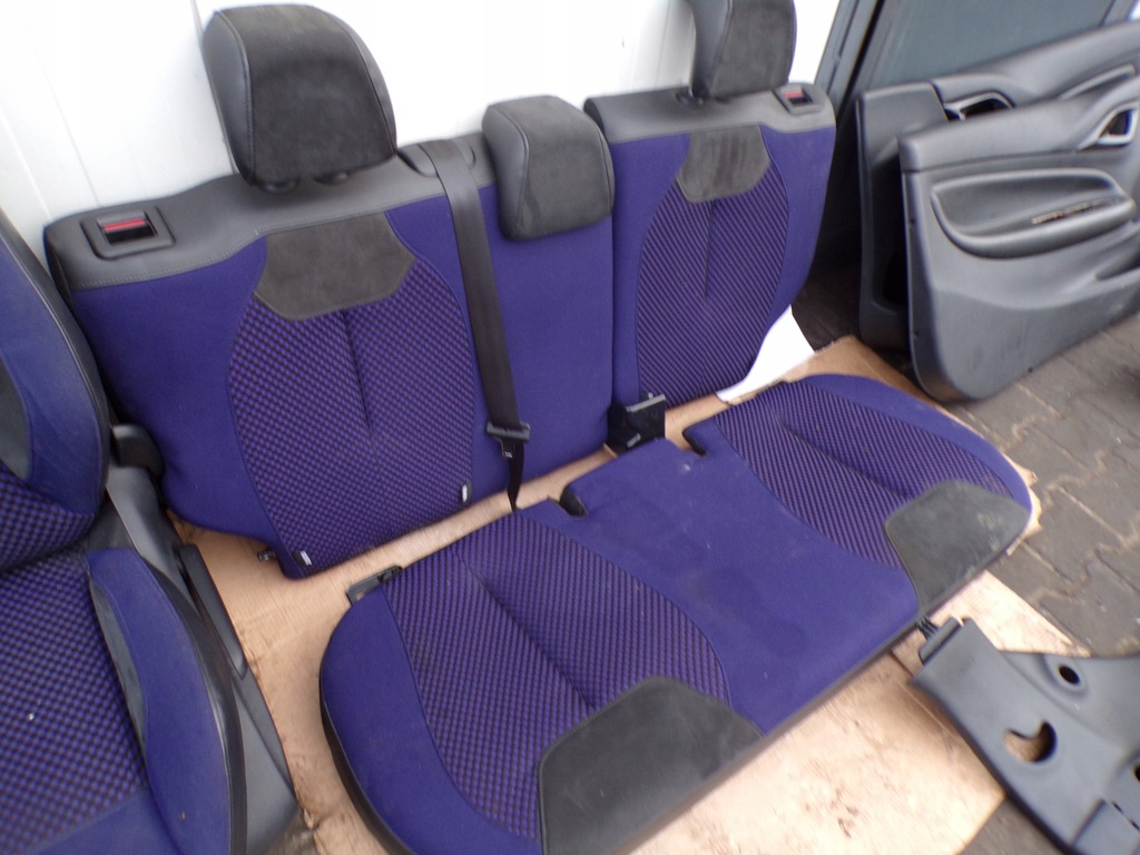фото №5, Салон сиденья заднее сиденье citroen ds3 cabrio
