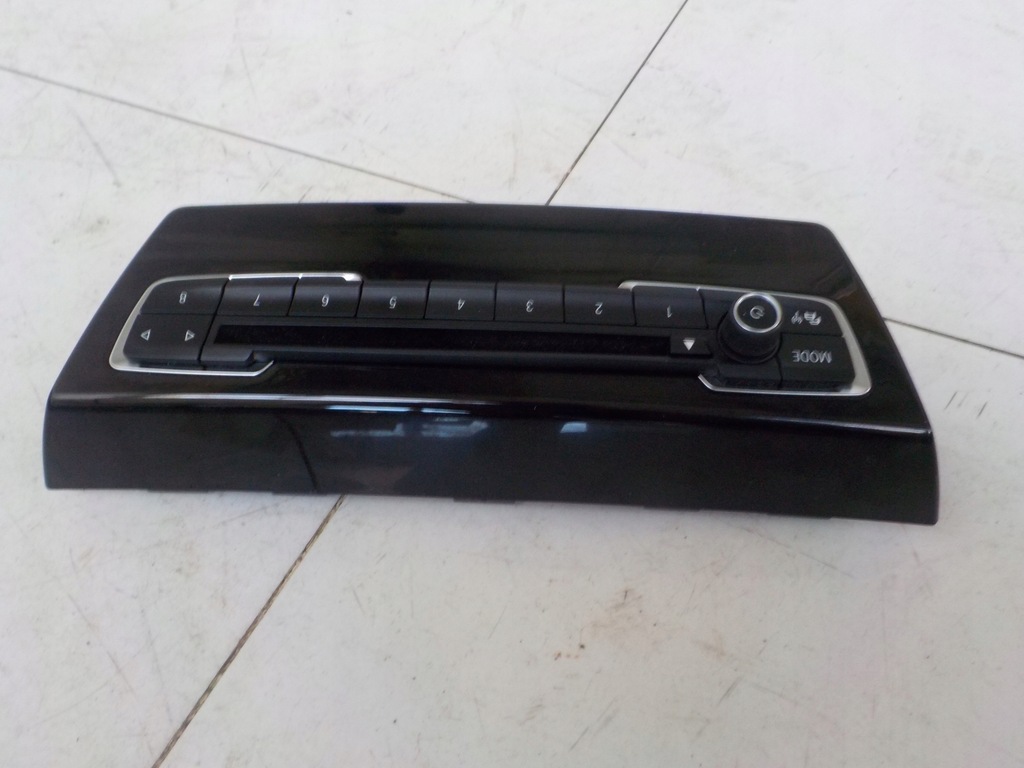 фото №3, Bmw 2 f45 панель радио 9357781