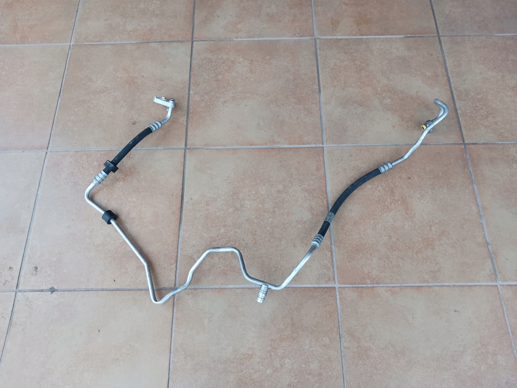 фото №1, Шланг кондиционера mercedes w204 a2048304415