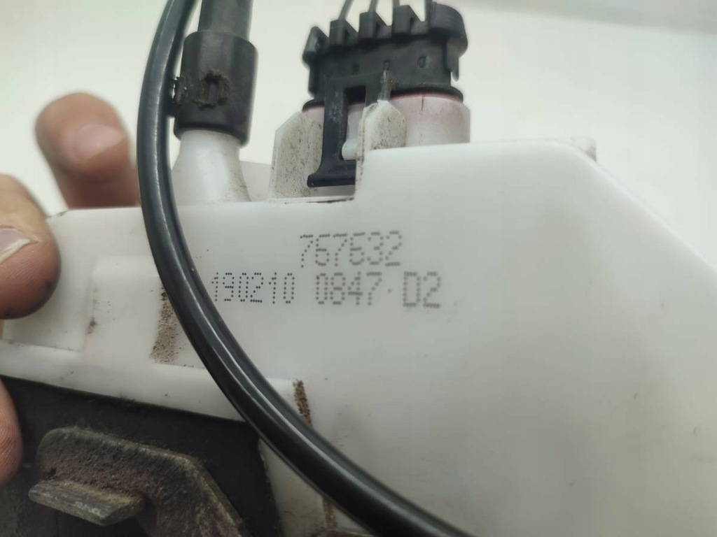 фото №8, Замок перед передний правый дверь renault twingo ii eu