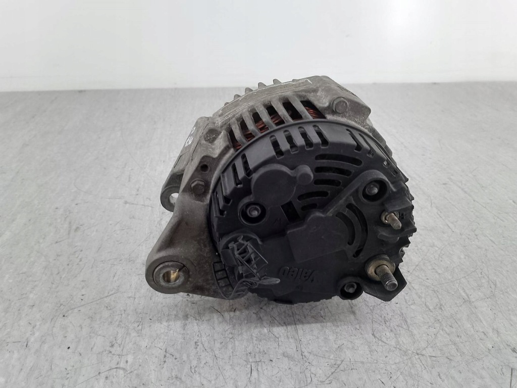 Генератор audi a4 b5 2541895 a13vi15 1.8 20v Недорого