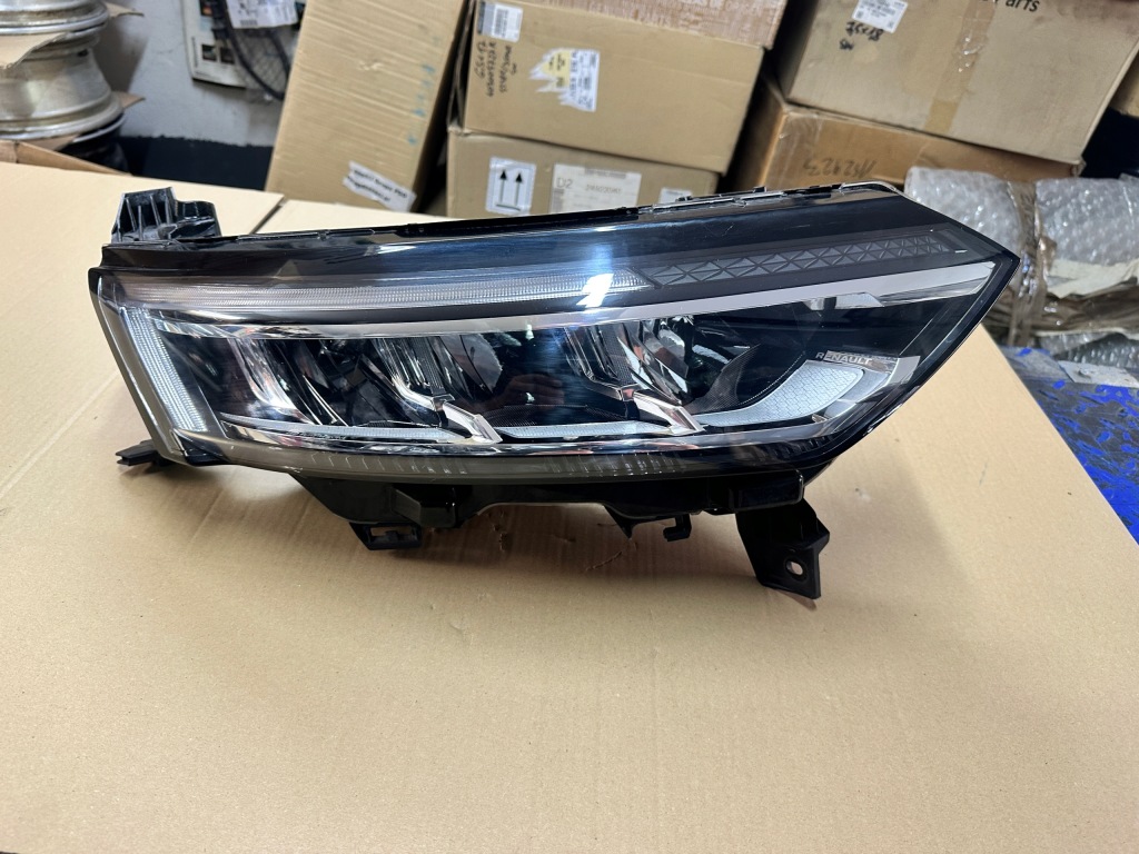 фото №3, Лампа full led koleos ii 260104431r