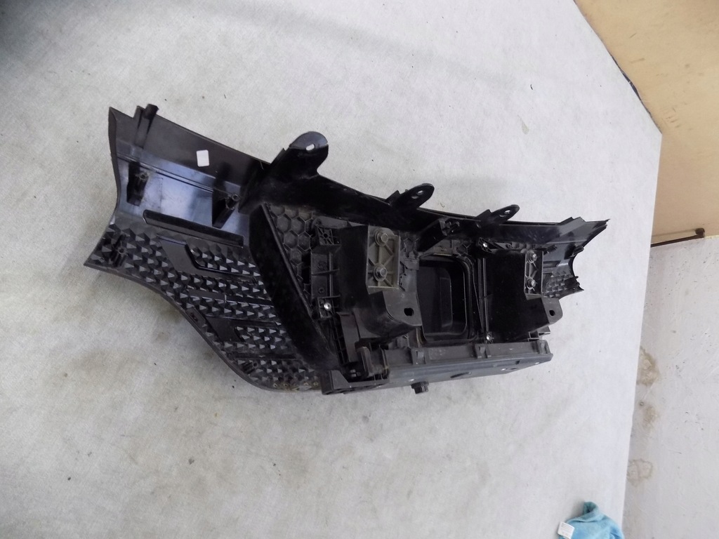 фото №14, Dacia spring решітка радіатора решітка радіатора емблема накладка 623105273r orgiinal