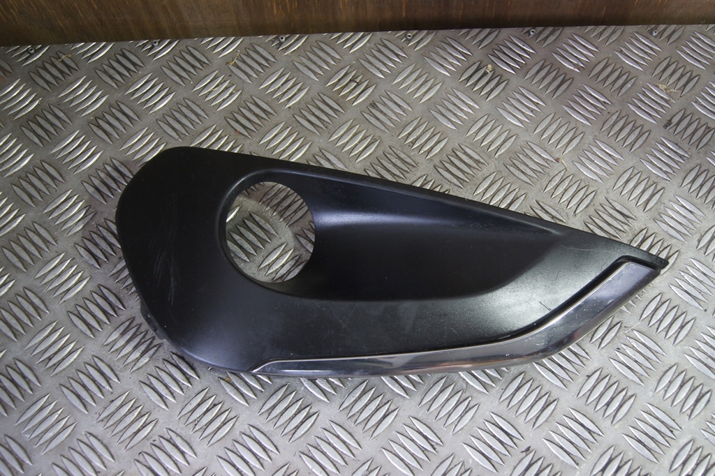 фото №1, Решётка бампера левая с хром 208 i lift uszk