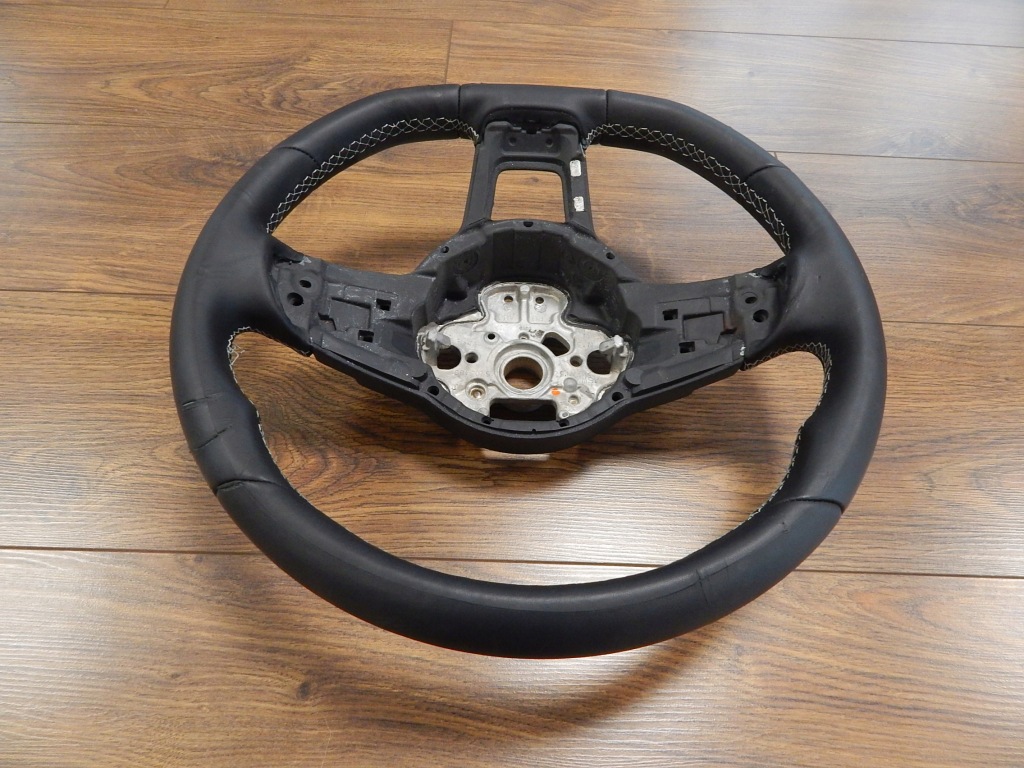 фото №8, Vw golf vii gti gtd r-line - воздуховод pod лепестки переключения