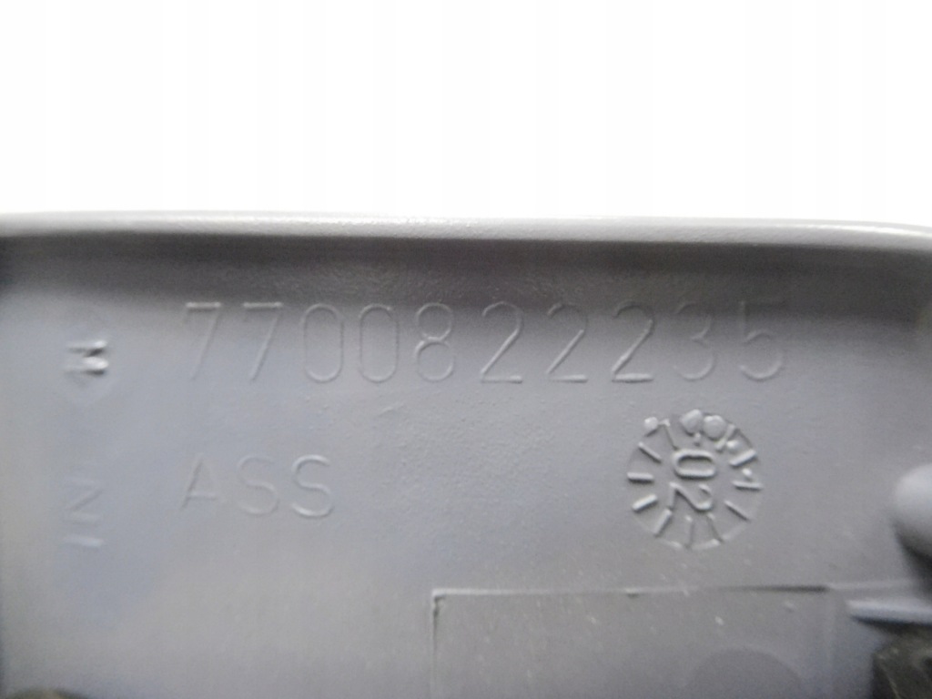 фото №8, Пепельница renault twingo i оригинальный номер 7700822235